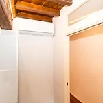 Apartman Guesthost - Stylish Quardilatero Flat