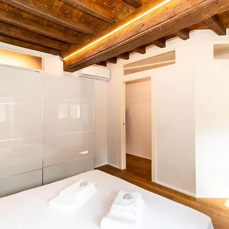 Apartmán Guesthost - Stylish Quardilatero Flat *