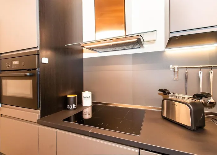 Guesthost - Stylish Quardilatero Flat Apartament Turyn