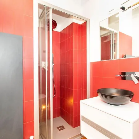 Guesthost - Stylish Quardilatero Flat Апартаменты *