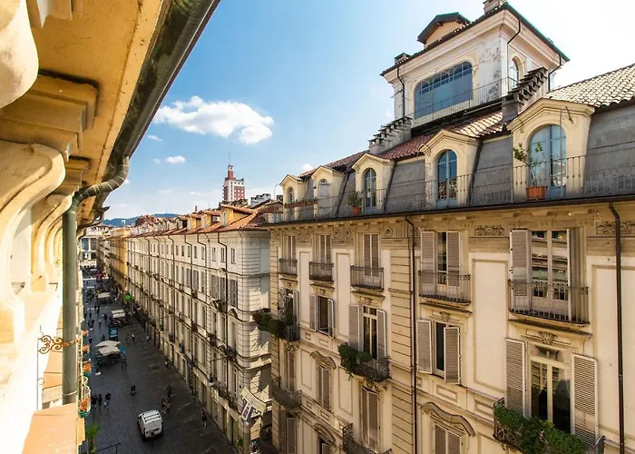 Guesthost - Stylish Quardilatero Flat Turin